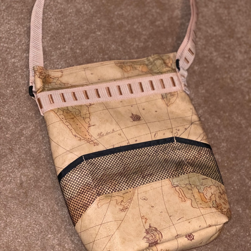 Vintage Geography bag